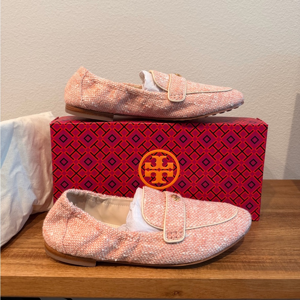 Tory Burch Textured ballet Pink Loafers - women size 8 - Picture 3 of 5